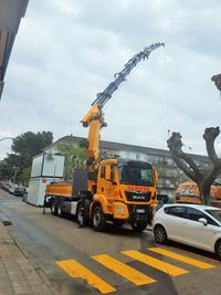 CAMI&Oacute;N GR&Uacute;A